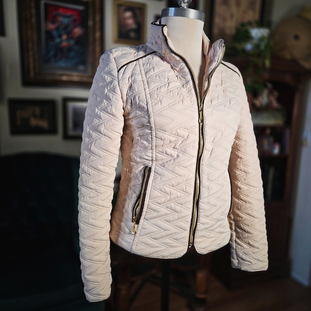 JHNSJ Collection Quilted Jacket Beige Chevron Puffer Zip Up Coat‎ Womens Small